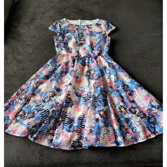 Max & Co. Spring fit & flare cap sleeves dress size small - Picture 7 of 7